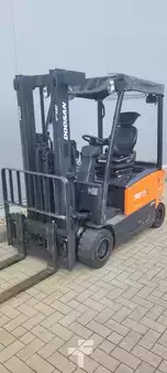 Electric - 4 wheels 2016  Doosan B18X-7 (4)