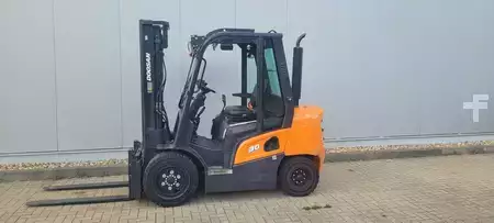Carrelli elevatori diesel 2023  Doosan D30NXP (1)
