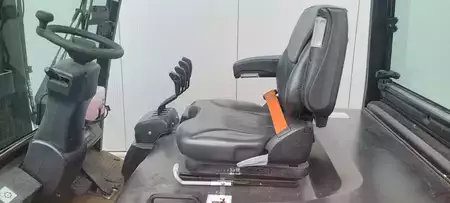 Carrelli elevatori diesel 2023  Doosan D30NXP (6)