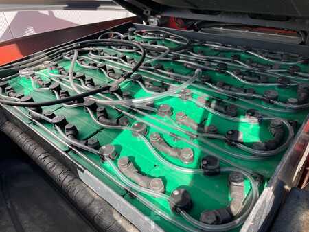 Sähkö - 4 pyör 2019  Linde E40H-01/600 (7)