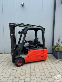 Elektro 3 Rad 2011  Linde E20L (2)