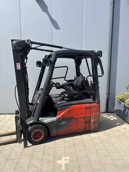 Elektryczne 3-kołowe 2020  Linde E16-02 (7)