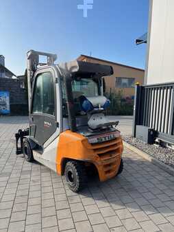 Treibgasstapler 2017  Still RX70-30T (4)