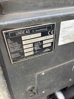 Elektro 4 Rad 2003  Linde E25-02, defekt mit Batterie (2)