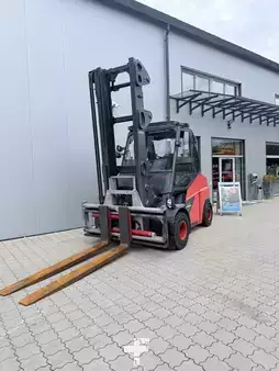 Carrelli elettrici 4 ruote 2019  Linde E80-01/900 (2)