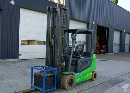 4-wiel elektrische heftrucks 2022  Cesab B635II (3)