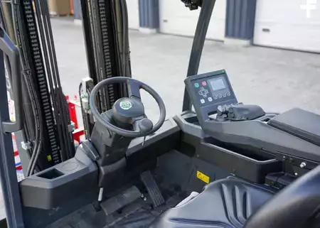 4-wiel elektrische heftrucks 2025  Cesab B635II (2)