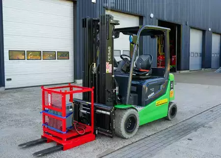 4-wiel elektrische heftrucks 2025  Cesab B635II (4)