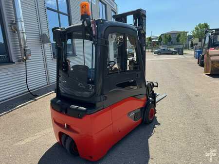 Eléctrica de 3 ruedas 2019  Linde E20L-02 Triplex (3)