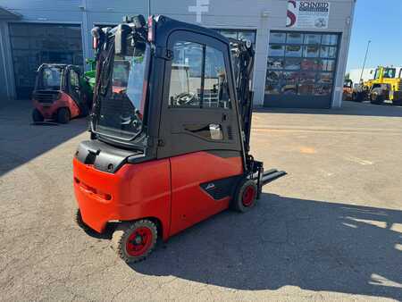 Eléctrica de 4 ruedas 2015  Linde E20PHL-02 (3)