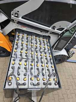 Elektro 4 Rad 2015  Still RX 60-25 (9)