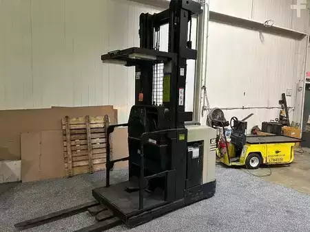 Order Picker  CAT Lift Trucks NOR30P (1)