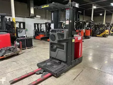 Order Picker  Raymond 520OPC30TT (1)