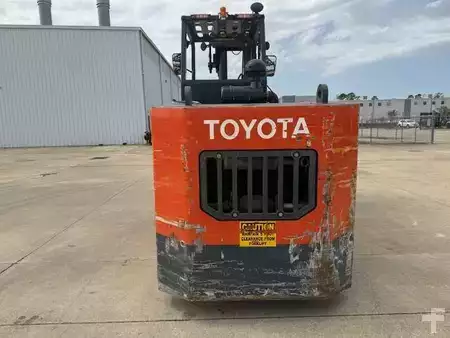 Montacargas GLP 2020  Toyota THDC3000-24 (4)