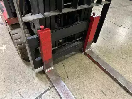 Montacargas Eléctrico (3 ruedas) - Raymond 445C35TT (6)