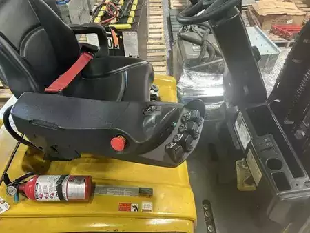 3-Wheel Electric - Yale ERP030VT (5)
