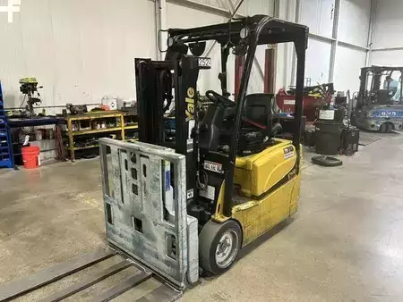 3-Wheel Electric 2021  Yale ERP030VT (1)