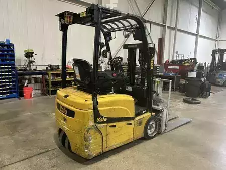 3-Wheel Electric 2021  Yale ERP030VT (3)