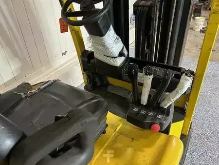 Montacargas Eléctrico (4 ruedas) - Hyster E65XN-40 (5)