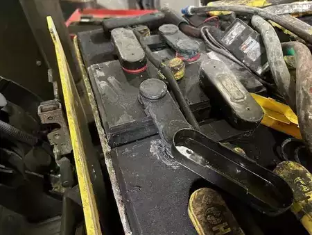 Montacargas Eléctrico (4 ruedas) - Hyster E65XN-40 (10)