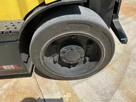 Montacargas Eléctrico (4 ruedas) - Hyster E65XN-40 (7)