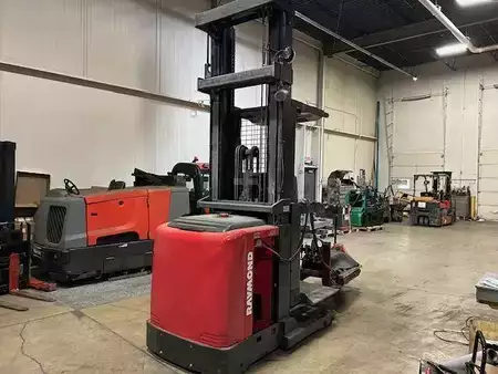 Order Picker  Raymond 550OPC30TT (2)