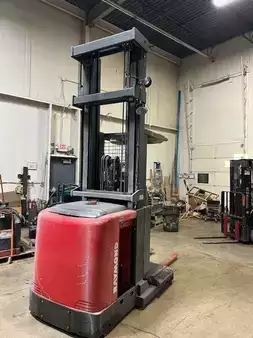 Order Picker  Raymond 550OPC30TT (2)