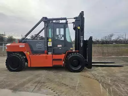 Montacargas diésel 2016  HOIST P360 (1)