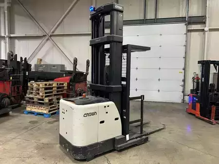 Order Picker  Crown SP3520-30 (6)
