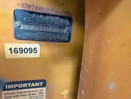 4-Wheel Electric 2018  John Deere 744KII (3)