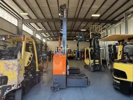 Montacargas Eléctrico (4 ruedas) 2023  HUBTEX MSU37 (4)