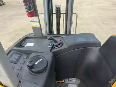 Stand-Up Rider Forklift 2020  Jungheinrich ETG216 (8)