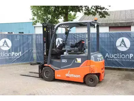 4-wiel elektrische heftrucks 2013  Toyota 8FBMT30 (3)
