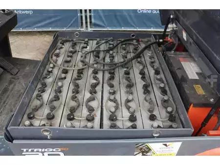 4-wiel elektrische heftrucks 2013  Toyota 8FBMT30 (30)