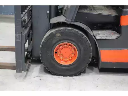 El truck - 4 hjulet 2014  Linde E25L-01 (14)