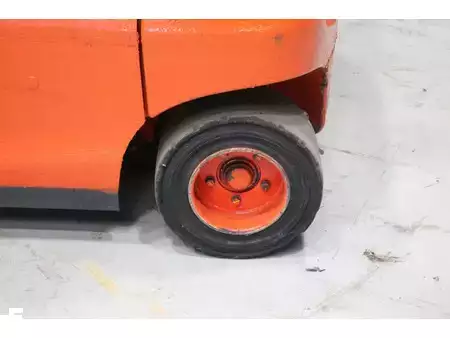 El truck - 4 hjulet 2014  Linde E25L-01 (16)