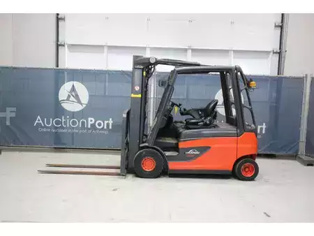 El truck - 4 hjulet 2014  Linde E25L-01 (2)