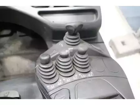 El truck - 4 hjulet 2014  Linde E25L-01 (24)