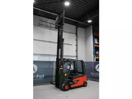 El truck - 4 hjulet 2014  Linde E25L-01 (28)