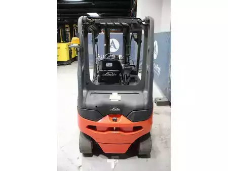 El truck - 4 hjulet 2014  Linde E25L-01 (4)