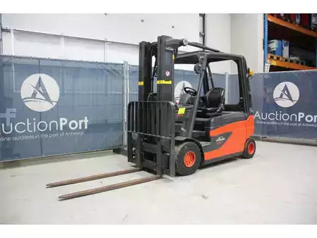 El truck - 4 hjulet 2014  Linde E25L-01 (8)