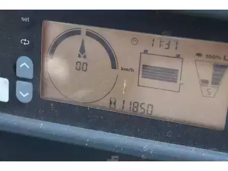 Eléctrico - 4 rodas 2016  Jungheinrich EFG215 (19)