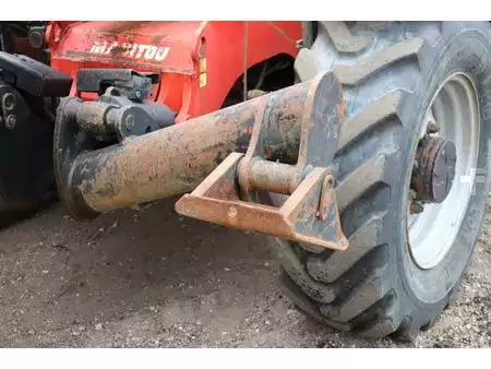 Teleskoptruck fast bom 2014  Manitou MT1335 (15)