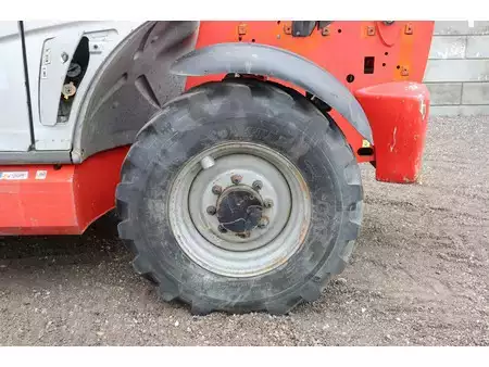 Teleskoptruck fast bom 2014  Manitou MT1335 (19)