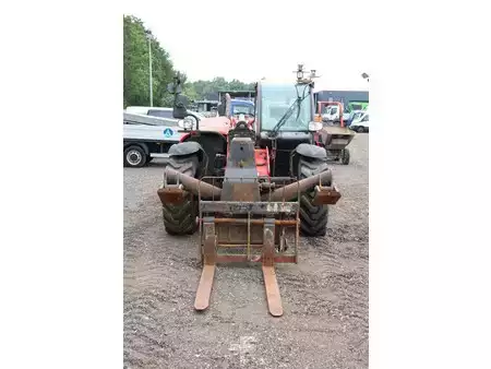 Teleskoptruck fast bom 2014  Manitou MT1335 (8)