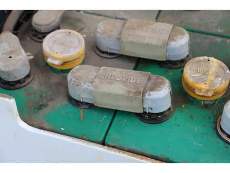 Chariots électriques à 4 roues - Yale  (25)