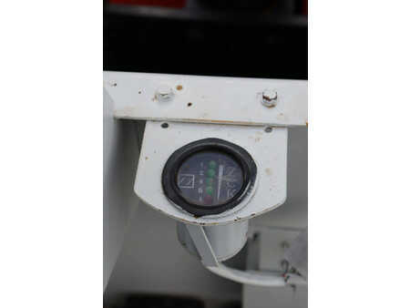 Chariots électriques à 4 roues - Yale  (34)