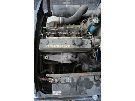 Dieselový VZV 1995  Komatsu FD30T-11E (19)