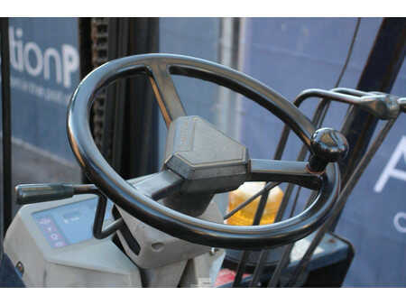 Dieselový VZV 1995  Komatsu FD30T-11E (27)