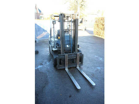 Dieselový VZV 1995  Komatsu FD30T-11E (6)